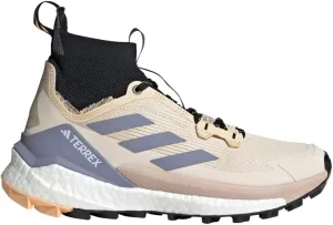 adidas Women's Sneaker Running Shoe
