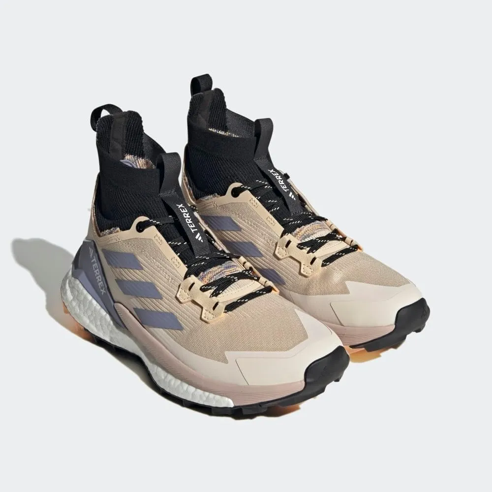 adidas Women's Sneaker Running Shoe