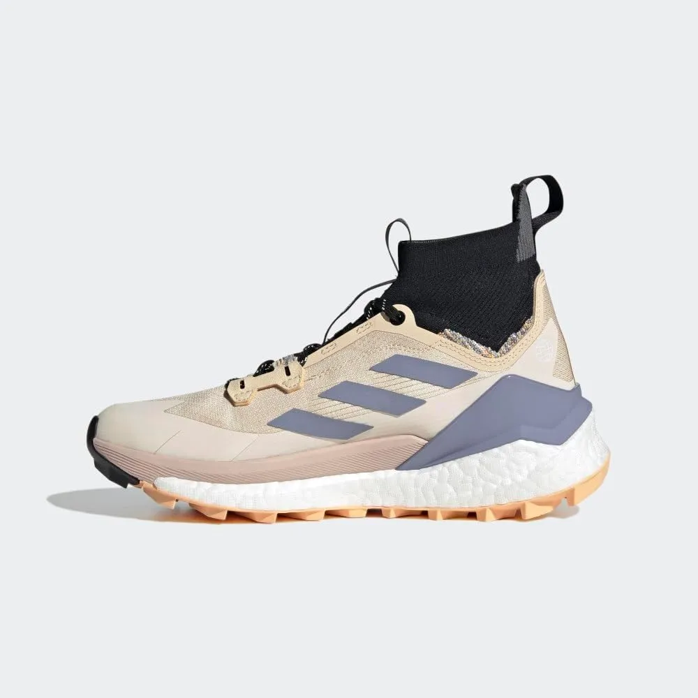 adidas Women's Sneaker Running Shoe