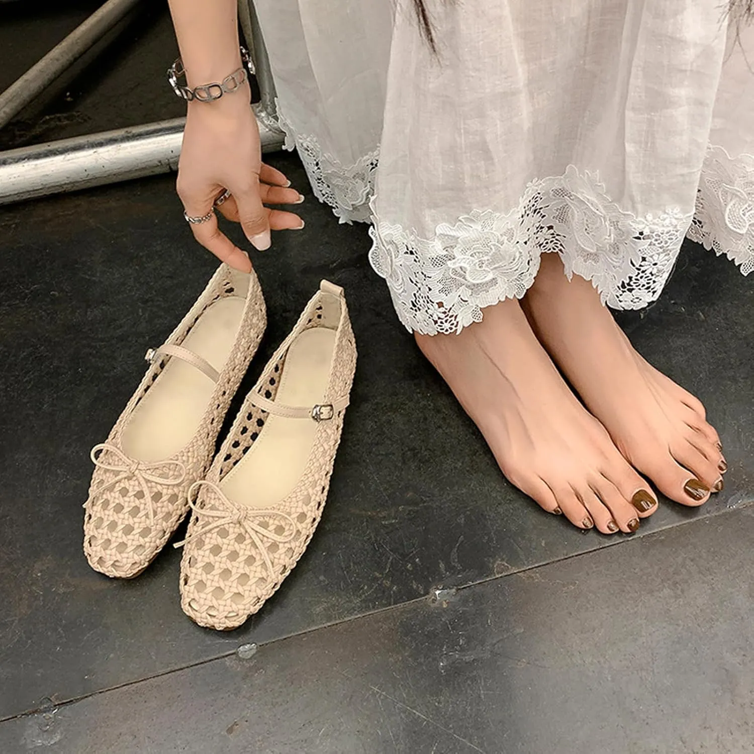 Ballet Flats Shoes for Women Adjustable Metal Buckle Strap Round Toe Mary Jane Flats Suitability Casual