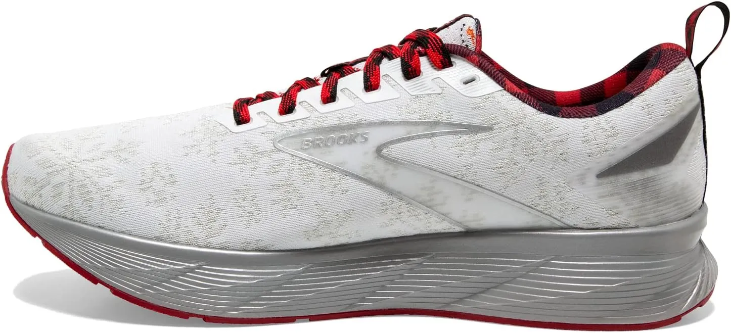 Brooks Women’s Levitate 6 Neutral Running Shoe