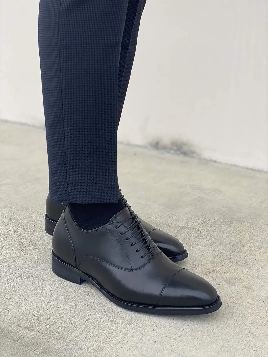 CALTO Men's Invisible Height Increasing Elevator Shoes - Black Premium Leather Lace-up Super Lightweight Formal Oxfords - 3 Inches Taller - S3032 - Size 9 D(M) US