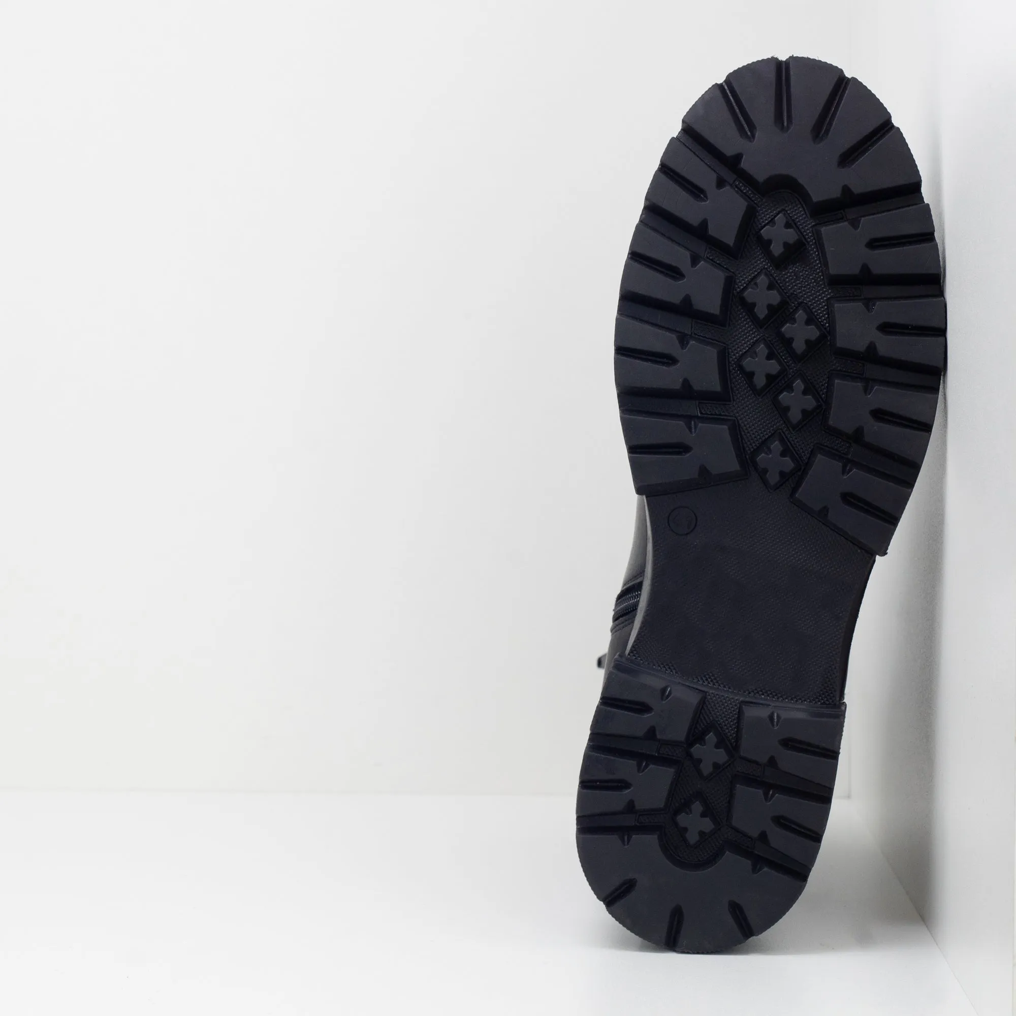 Cara in schwarz - Damen Stiefelette