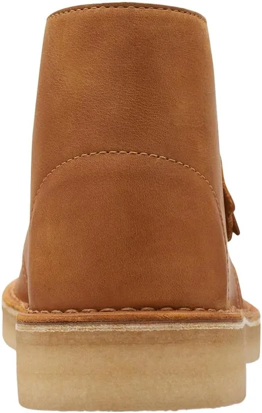 Clarks Women's Desert Boot. Chukka