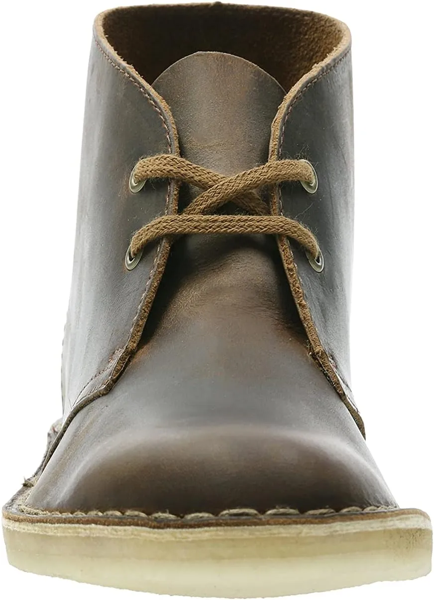 Clarks Women's Desert Boot. Chukka