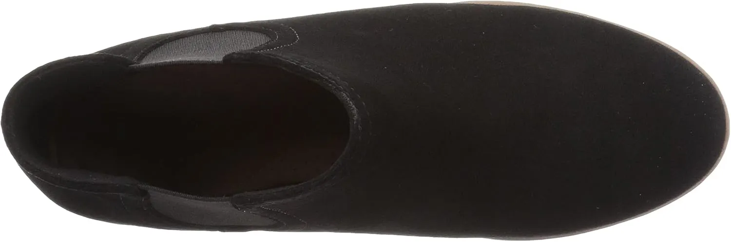 Clarks Women's Trish Chelsea Fashion Boot