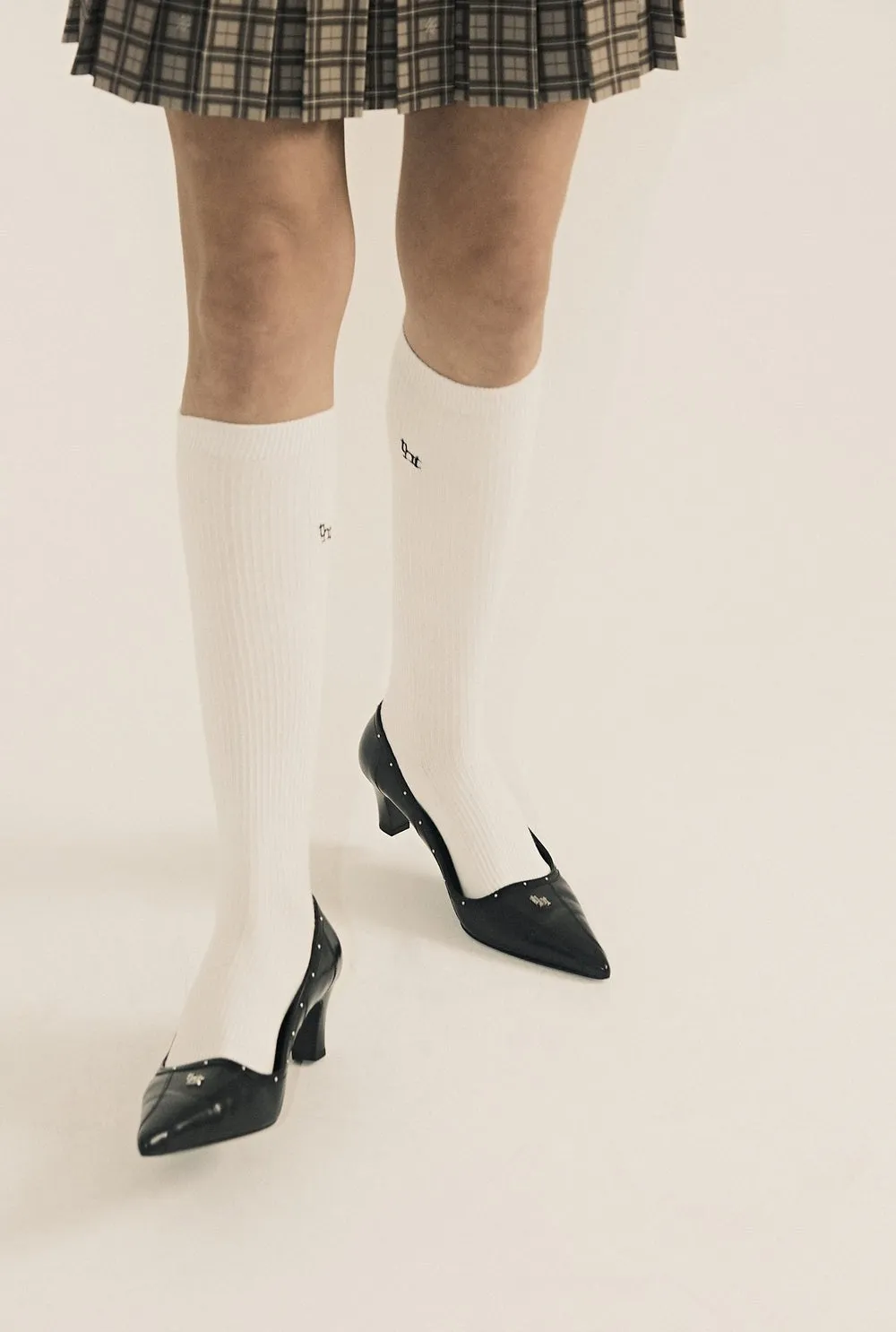 Classic logo pumps