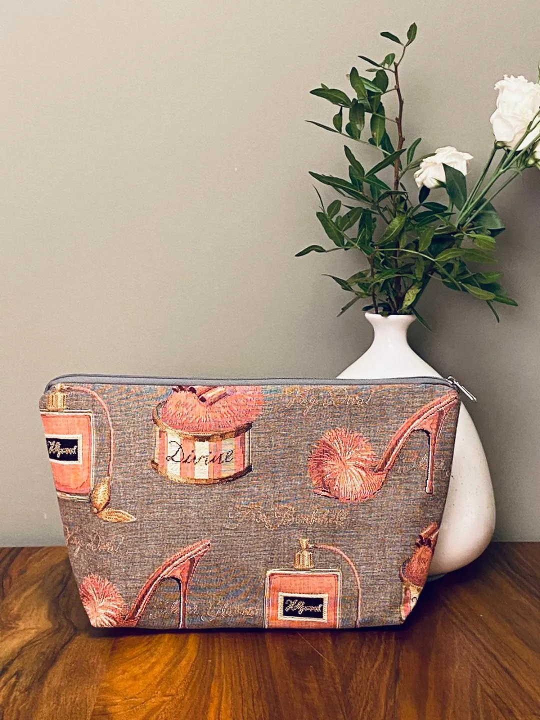 Classic Washbag "Pumps Gray"