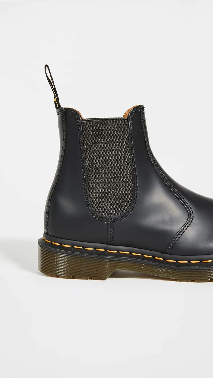 Dr. Martens Unisex 2976 Chelsea Boot