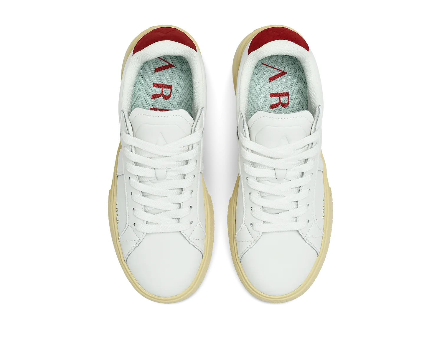 Essence | White Red Vintage