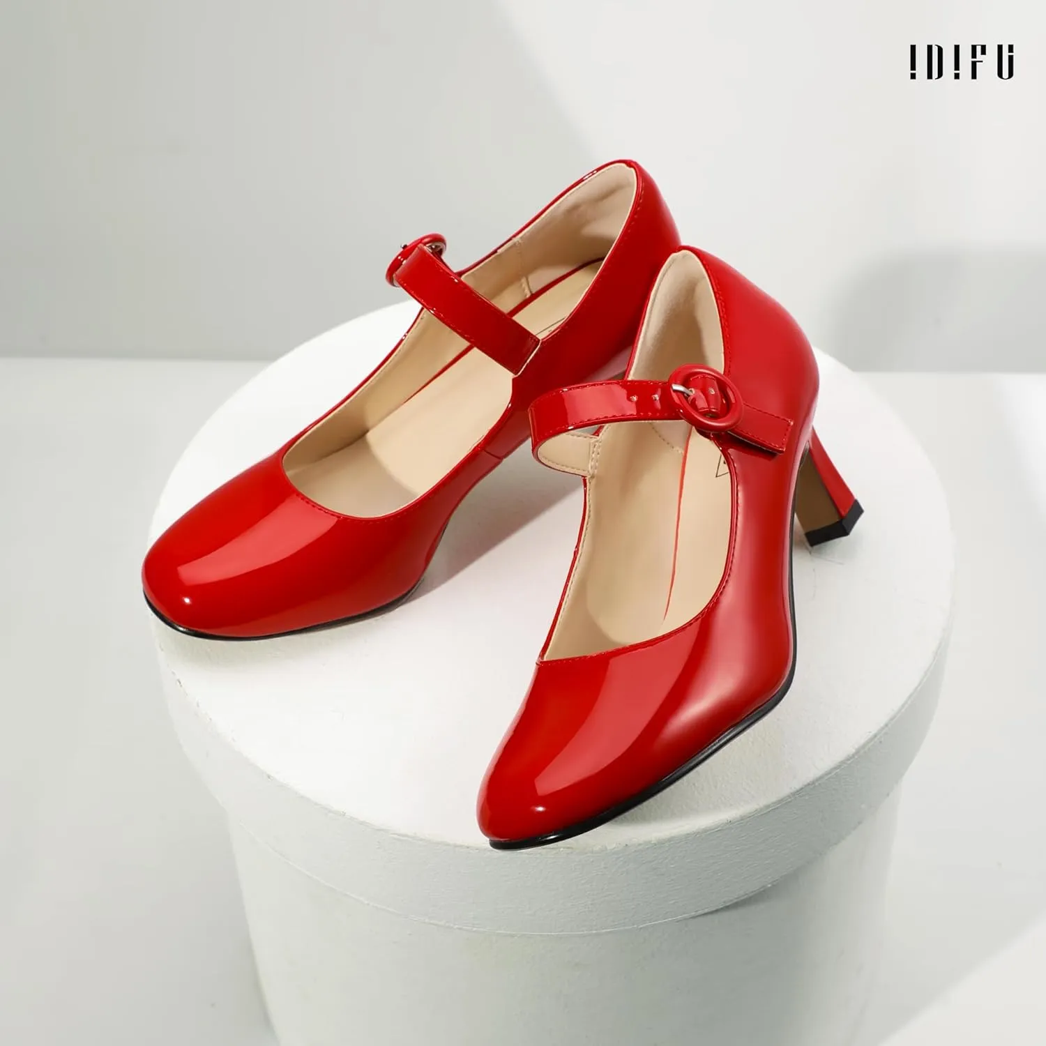 IDIFU IN3 Mary Jane Shoes Women's Closed Round Toe Low Short Small Heels Dressy Heeled Dress Shoes for Women Bride Ladies Wedding Work Comfortable Trendy Pumps with Round Buckle