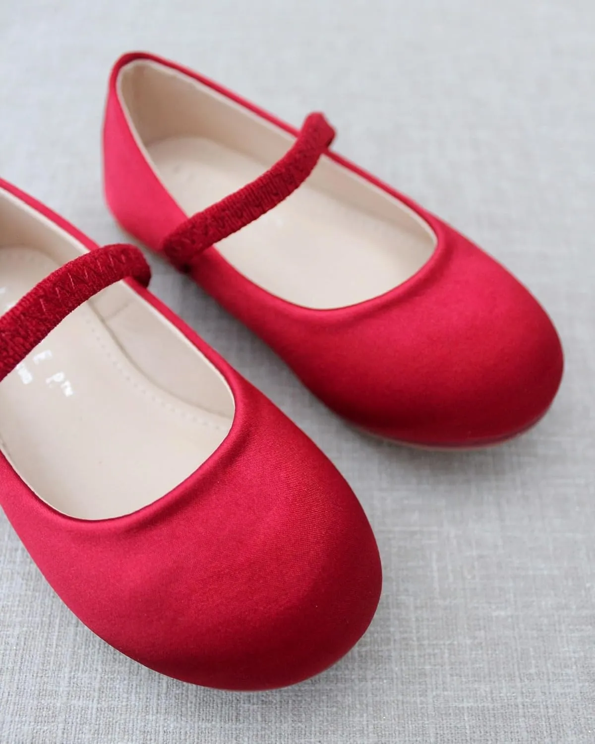KAILEE P Girls Satin Mary Jane Flats