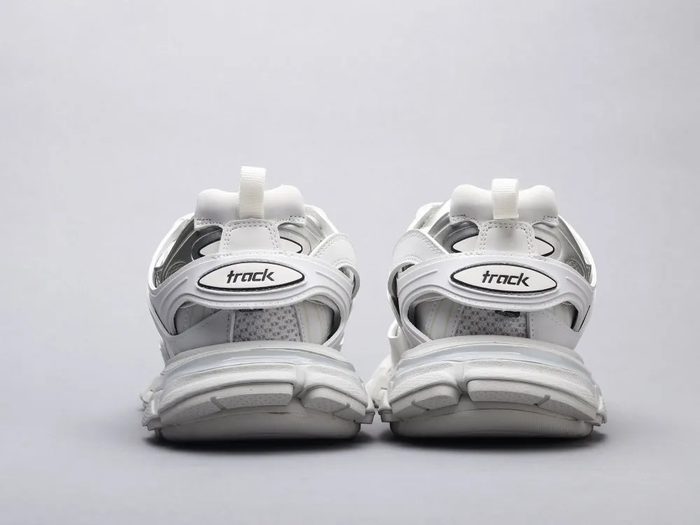 LW - Bla Track LED White Sneaker