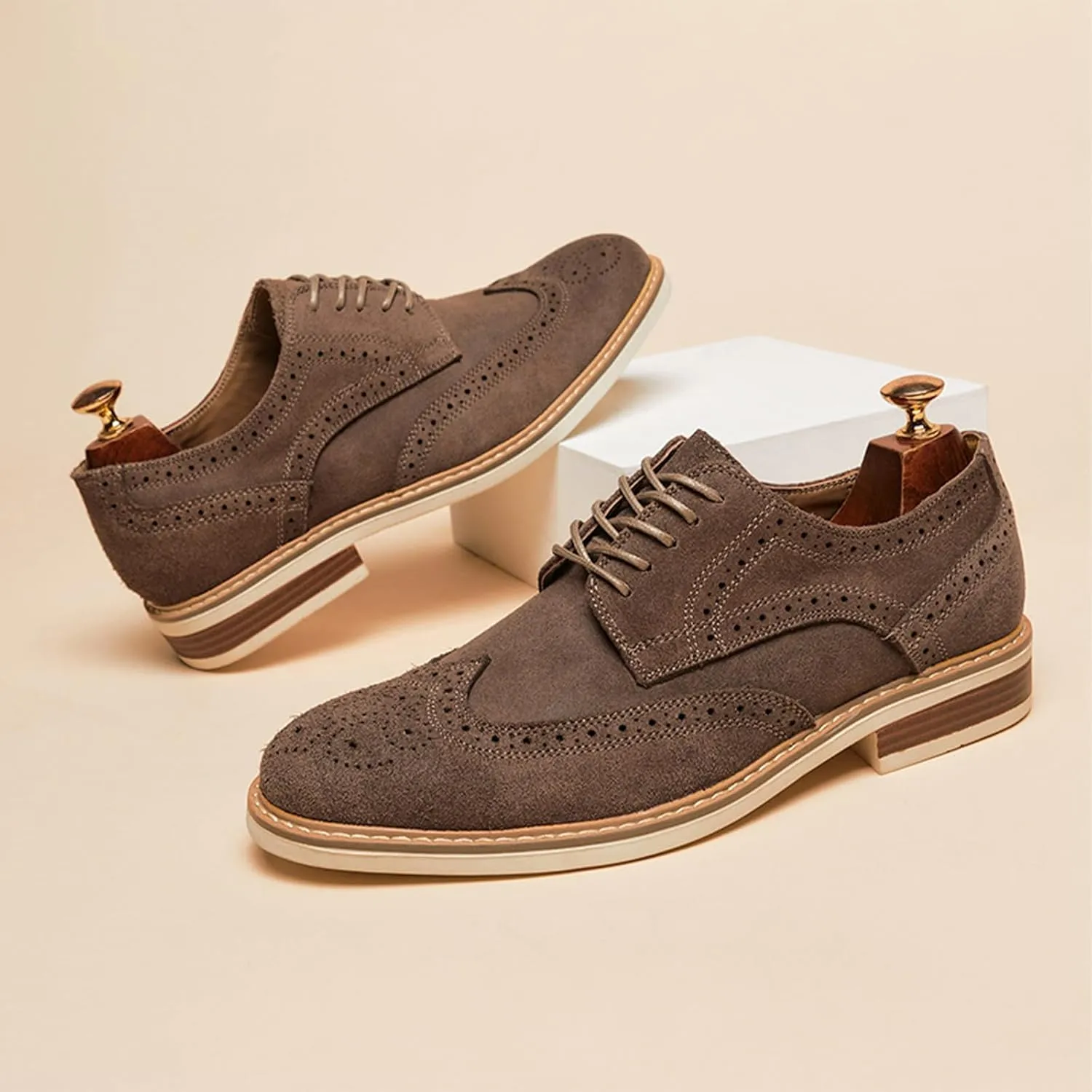 Mens Cow Suede Carved Derby Leather Shoes Retro Classic Comfortable Round Toe Low Heel Lace Up Casual Oxford Shoes Concise Brogue Business Dress Shoes