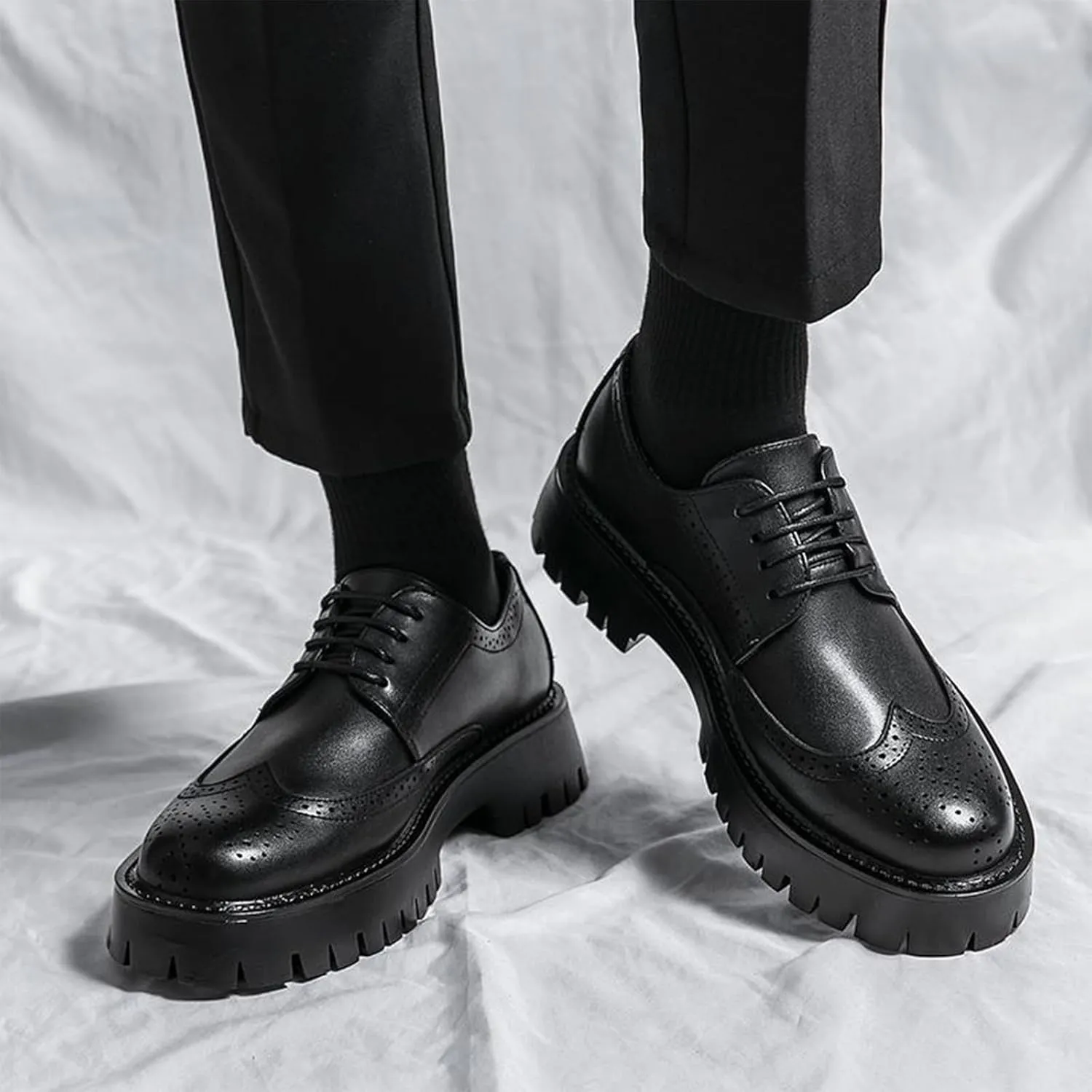 Men's Leather Wingtip Platform Derby Shoes Comfort Round Toe Lace Up Lug Sole Brogue Oxfords Casual Business Work Dress Shoes