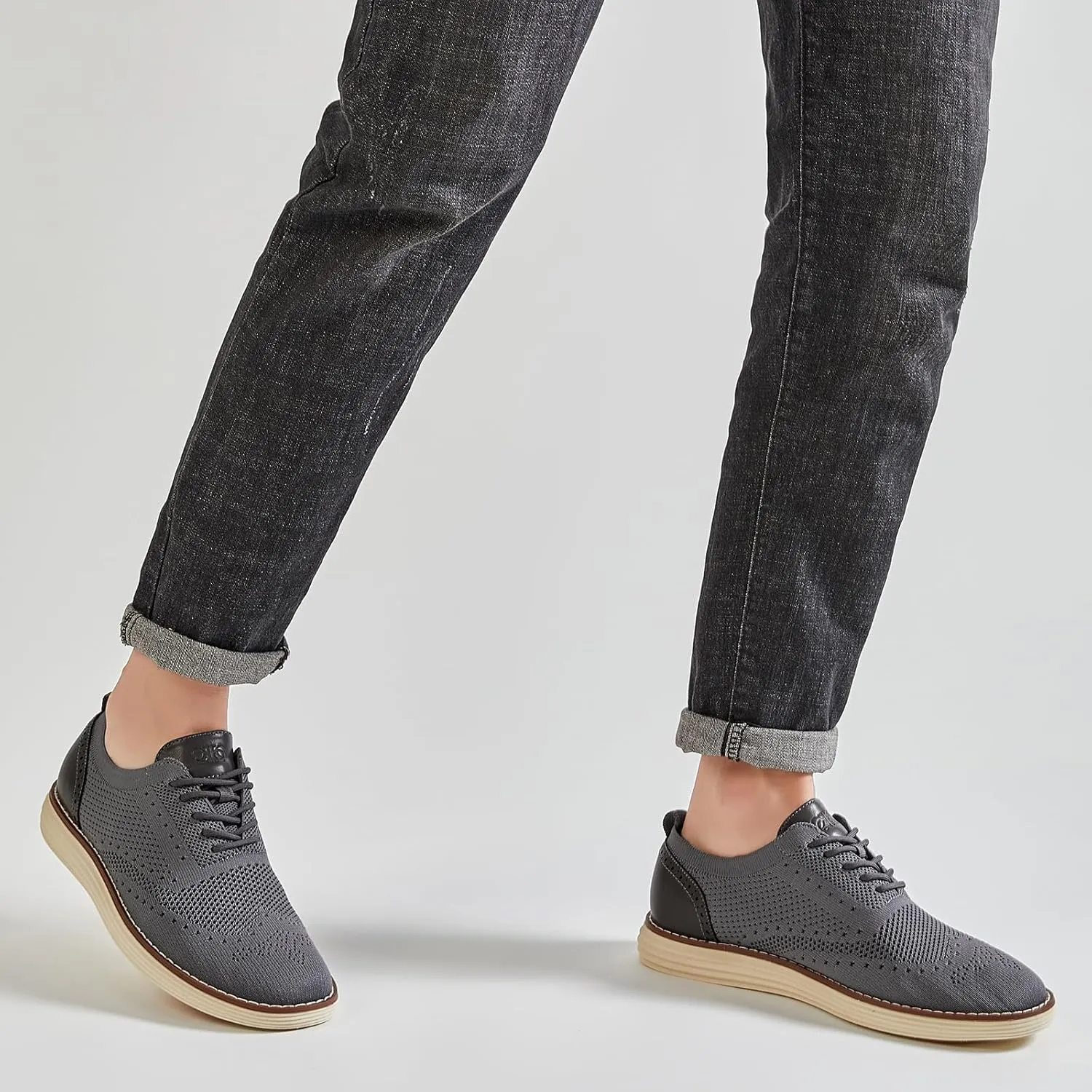Men's Mesh Dress Sneakers Casual Oxford Shoes Lightweight Walking Shoes Breathable Wingtip Shoes Knit Brogue Sneakers