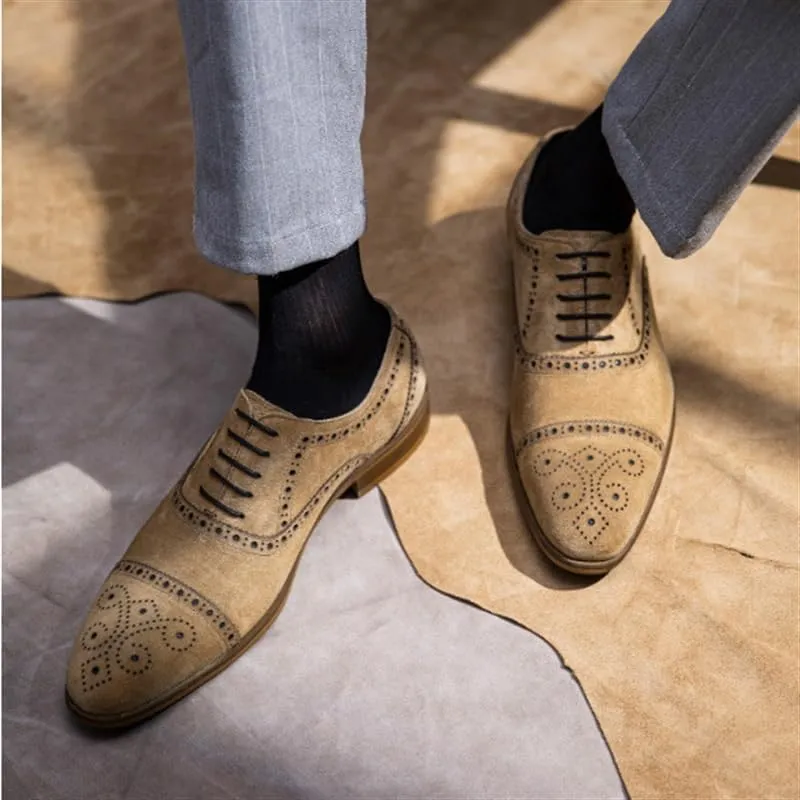 Men's Oxford Shoes Wedding Shoes Casual Shoes Lace-Up Suede Upper Round Toe Brogue Design Adhesion Technology Cushioning Shock Absorption
