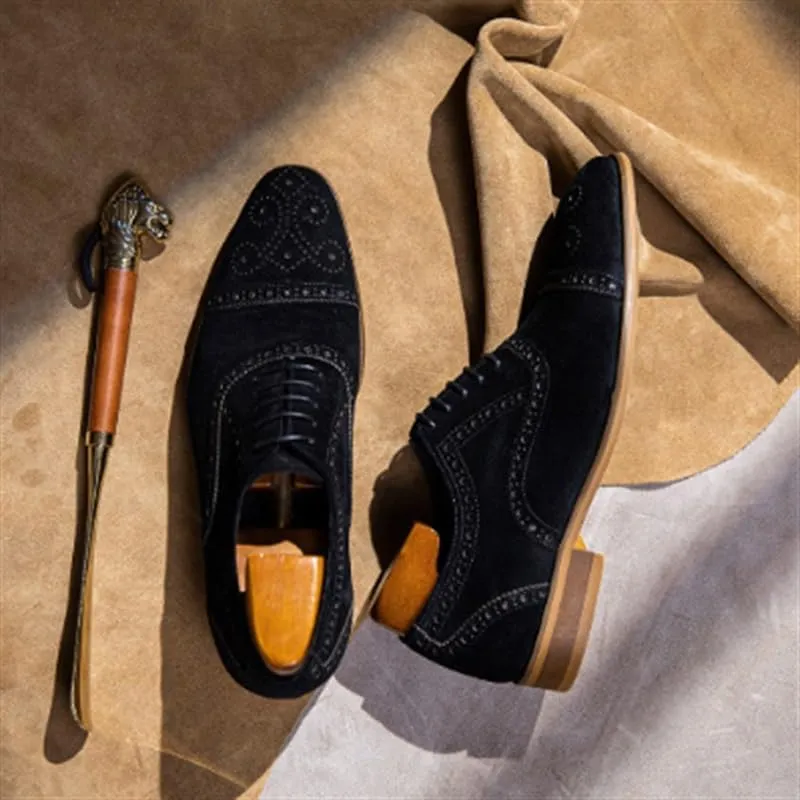 Men's Oxford Shoes Wedding Shoes Casual Shoes Lace-Up Suede Upper Round Toe Brogue Design Adhesion Technology Cushioning Shock Absorption