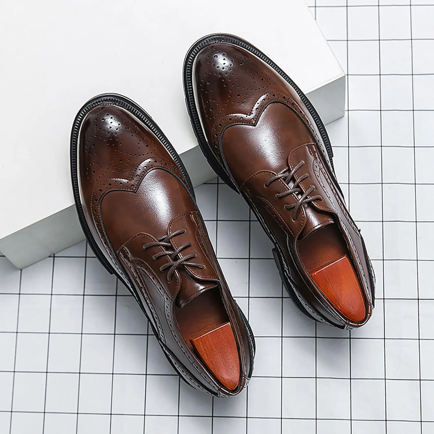 Men's Wingtip Fashion Modern Leather Oxford,Black Business Casual Platform Dress Shoes for Men,Comfortable Retro Lace Up Tuxedo Shoes