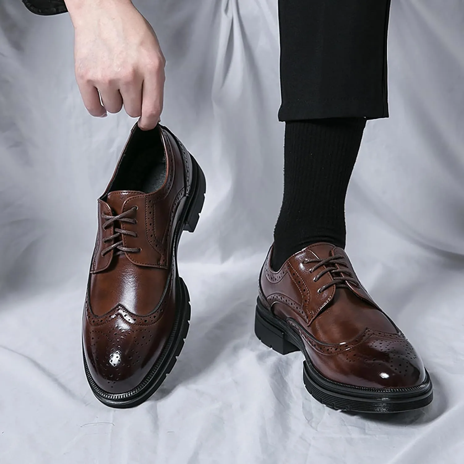 Men's Wingtip Fashion Modern Leather Oxford,Black Business Casual Platform Dress Shoes for Men,Comfortable Retro Lace Up Tuxedo Shoes