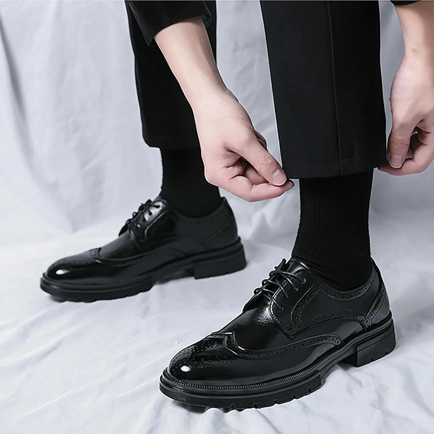 Men's Wingtip Fashion Modern Leather Oxford,Black Business Casual Platform Dress Shoes for Men,Comfortable Retro Lace Up Tuxedo Shoes