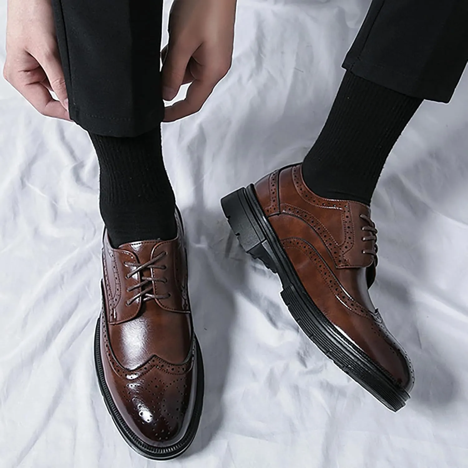 Men's Wingtip Fashion Modern Leather Oxford,Black Business Casual Platform Dress Shoes for Men,Comfortable Retro Lace Up Tuxedo Shoes