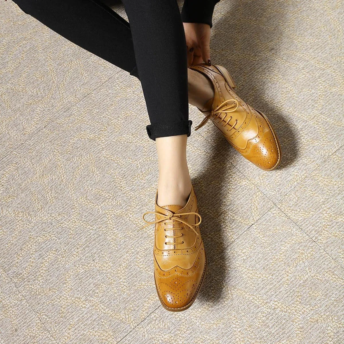 Mona flying Women's Leather Perforated Lace-up Oxfords Brogue Wingtip Derby Shoes for Ladies