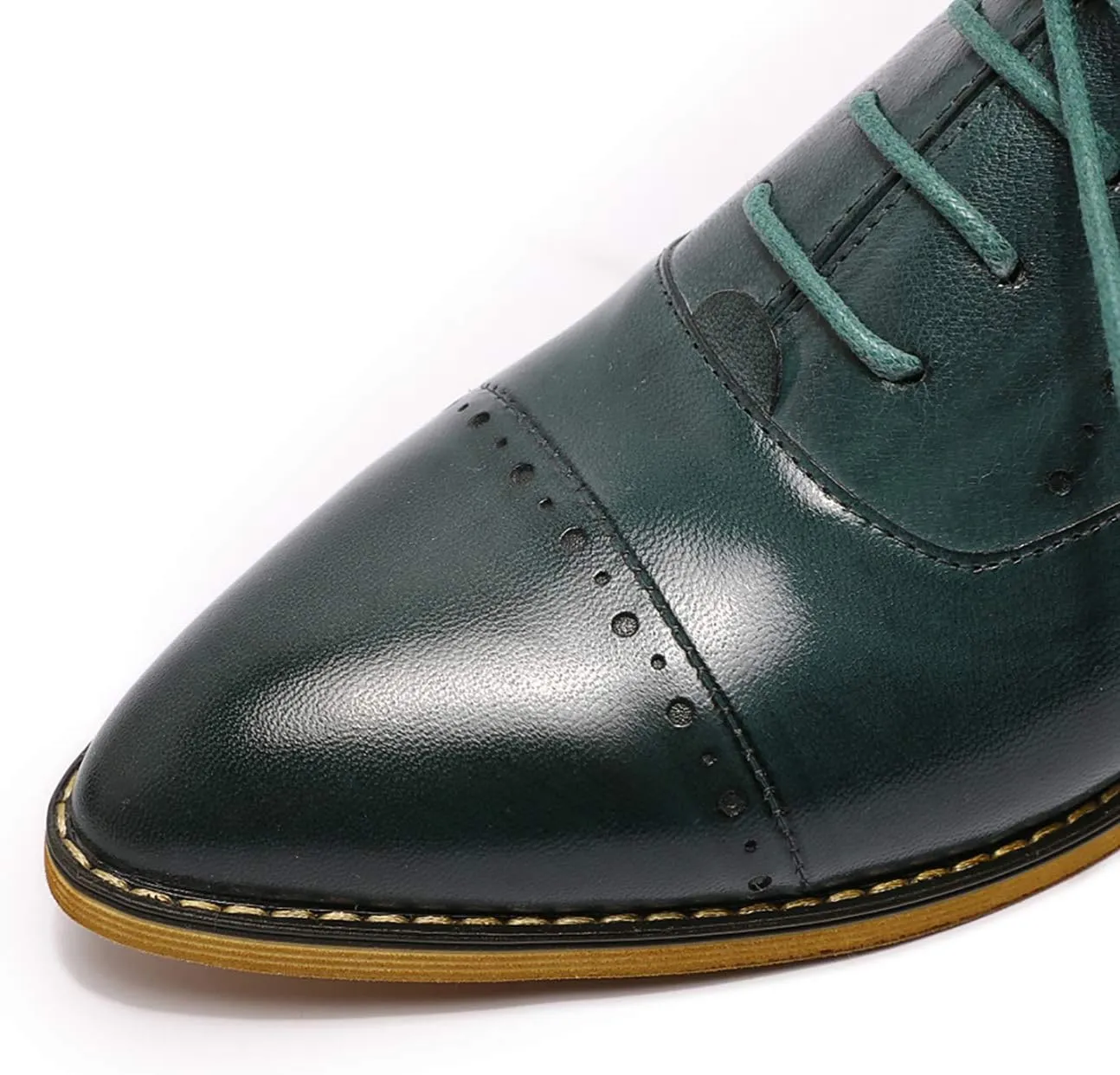 Mona flying Women's Pointed Toe Oxfords Brogue Retro Lace up Leather Work Shoes for Ladies
