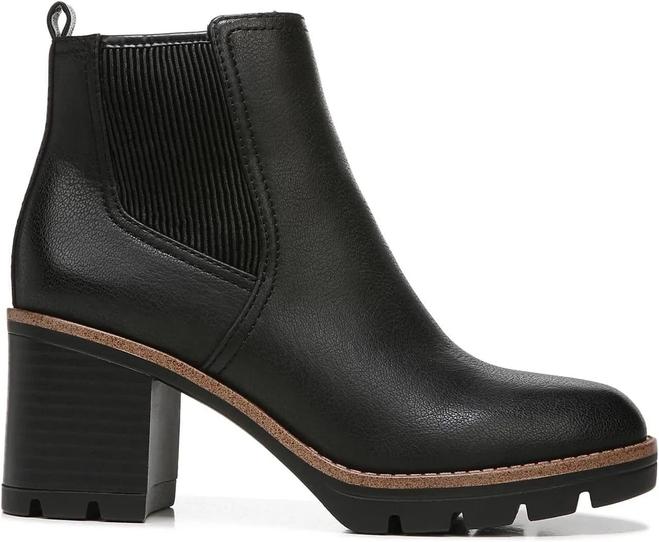 Naturalizer Women's Madalynn Gore Lug Sole Heeled Ankle Bootie