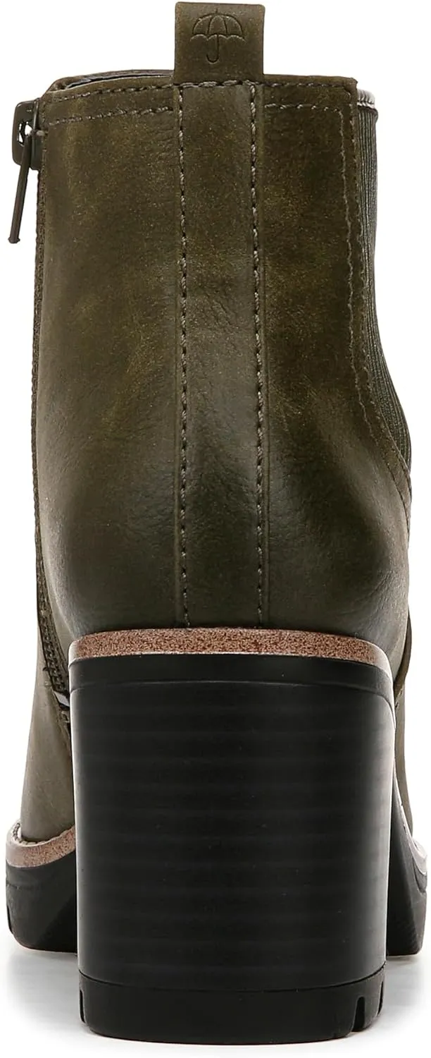 Naturalizer Women's Madalynn Gore Lug Sole Heeled Ankle Bootie