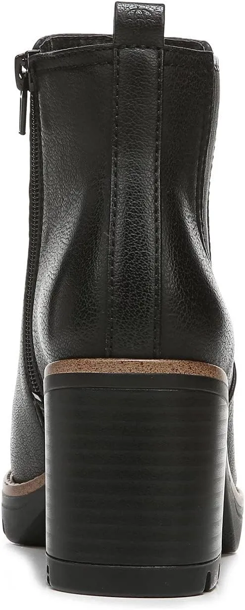 Naturalizer Women's Madalynn Gore Lug Sole Heeled Ankle Bootie