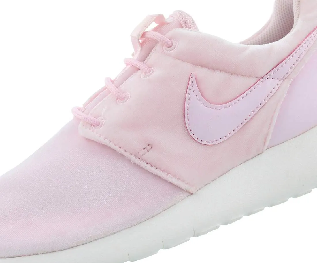 Nike Kid's Roshe One Running Shoe