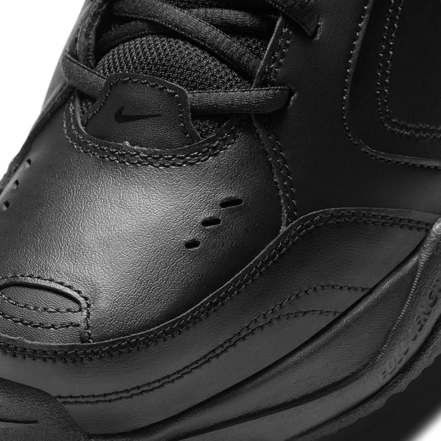 Nike Men's Air Monarch IV (4E) Training Shoe