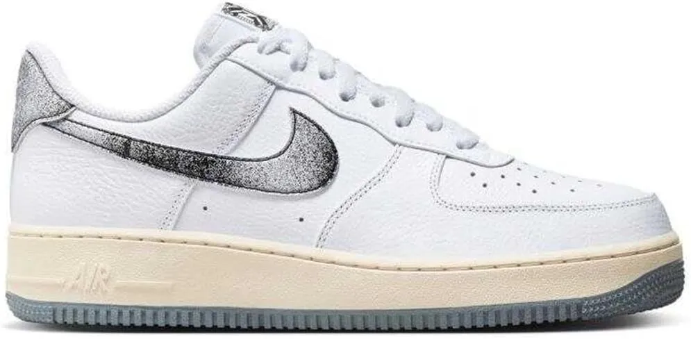 Nike Men's Court Vision Low Sneaker