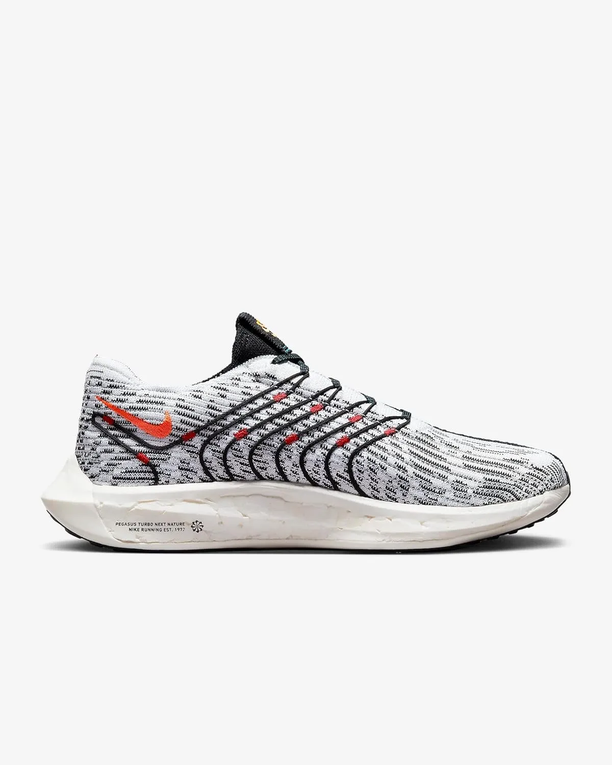 NIKE Men's Running Shoe