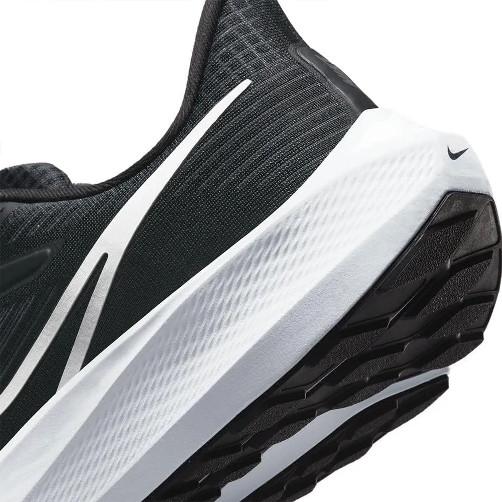 Nike Men's Sport Trail Running Shoe