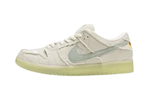 Nike SB Dunk Low Mummy