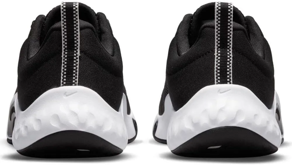 Nike Women's Modern