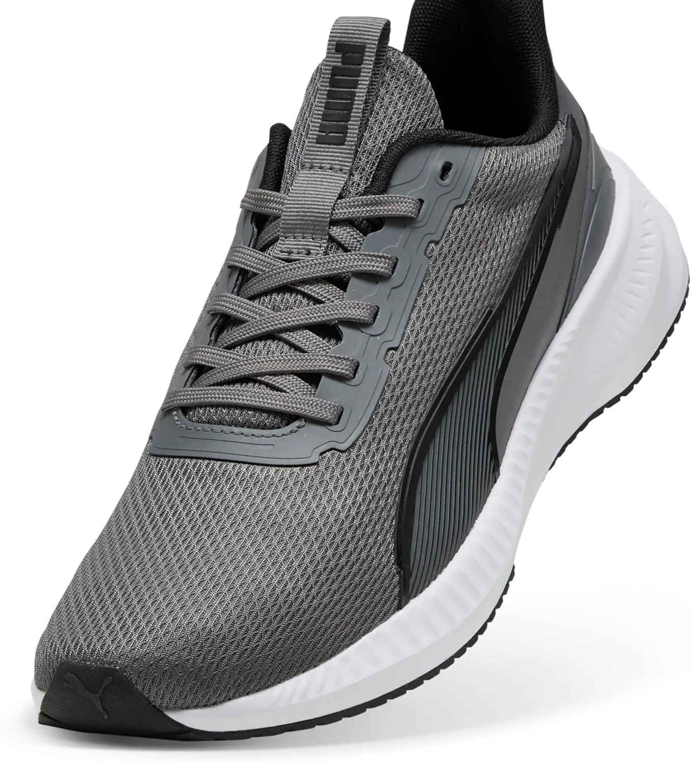 PUMA Unisex-Adult Road Running Shoe