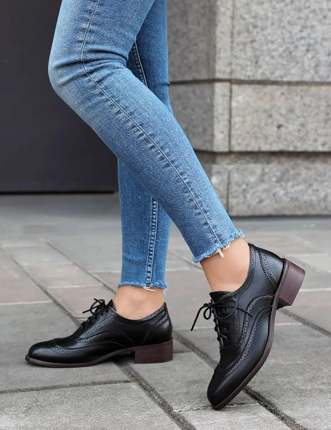 Roimaash Leisure Oxford Shoes Women Two Tone Wingtip Brogue Shoes