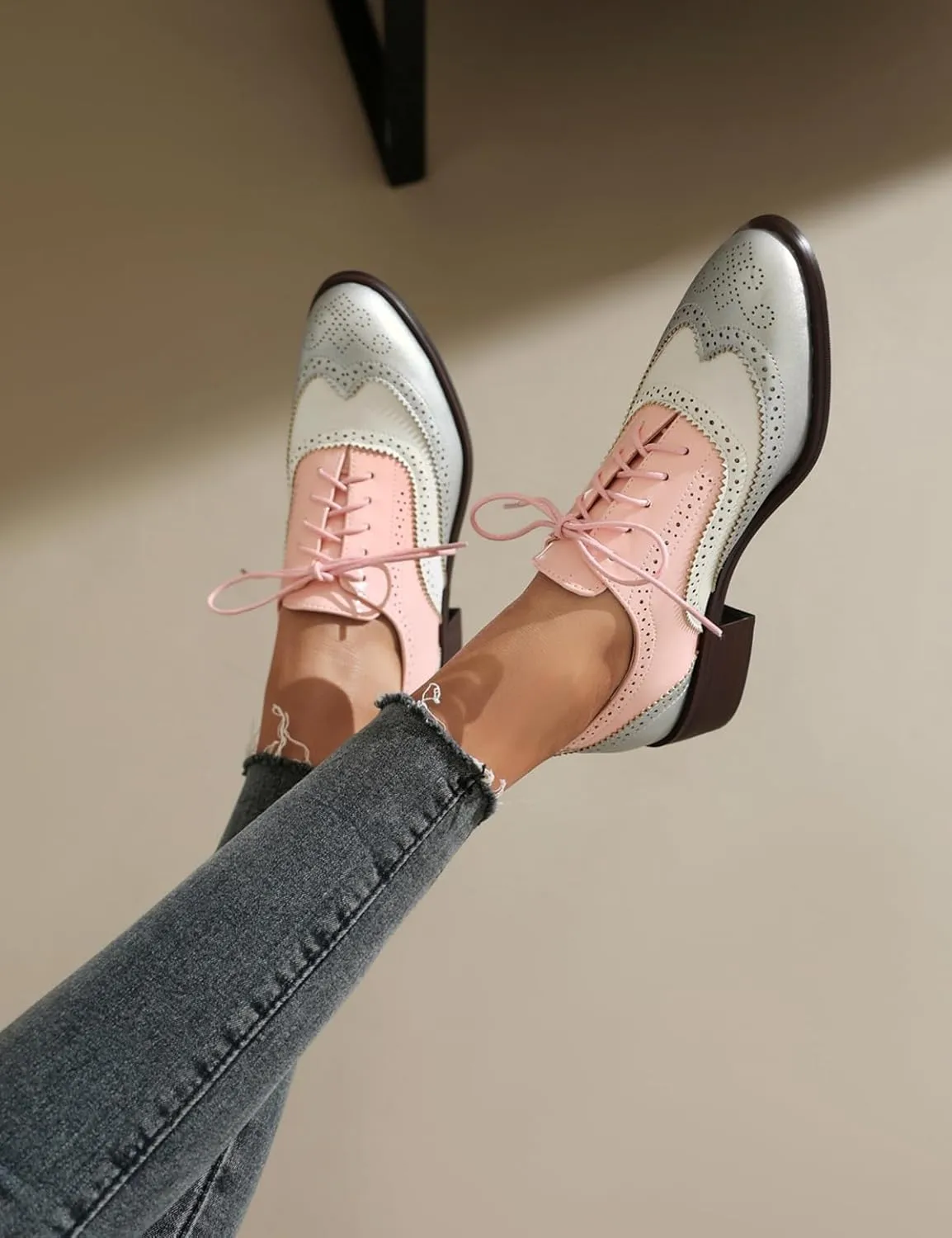 Roimaash Leisure Oxford Shoes Women Two Tone Wingtip Brogue Shoes