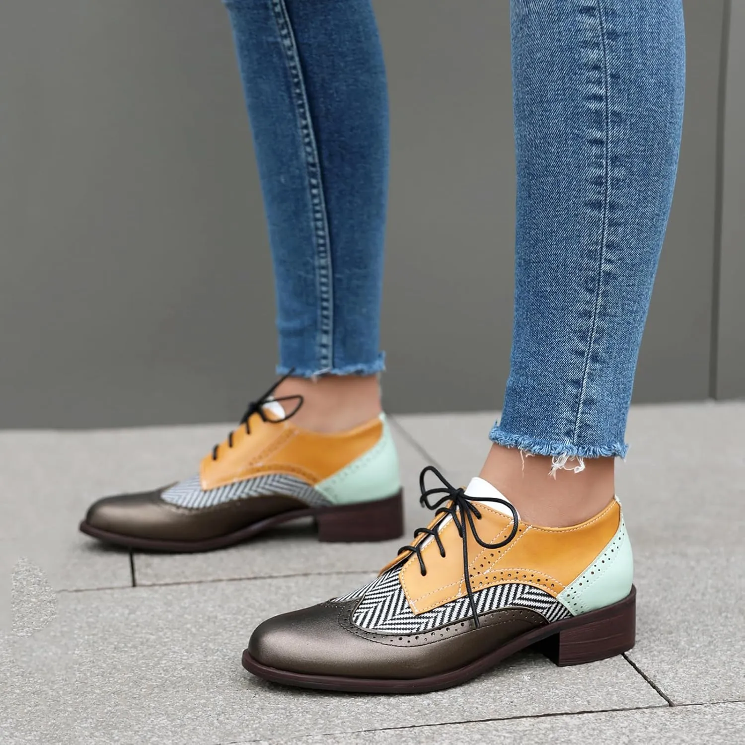 Roimaash Leisure Oxford Shoes Women Two Tone Wingtip Brogue Shoes