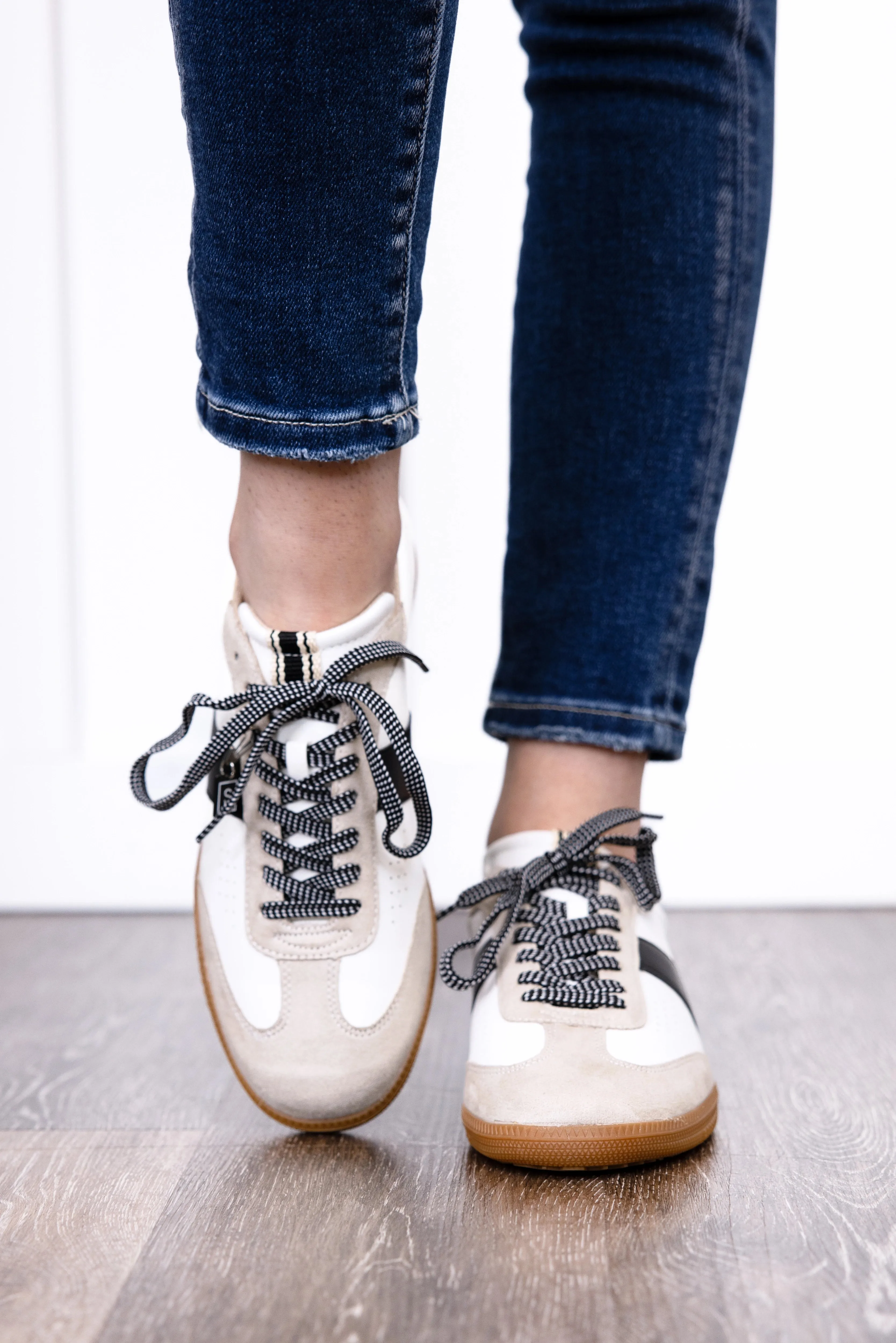 Shu Shop Sydney Women's Leather And Suede Sneaker