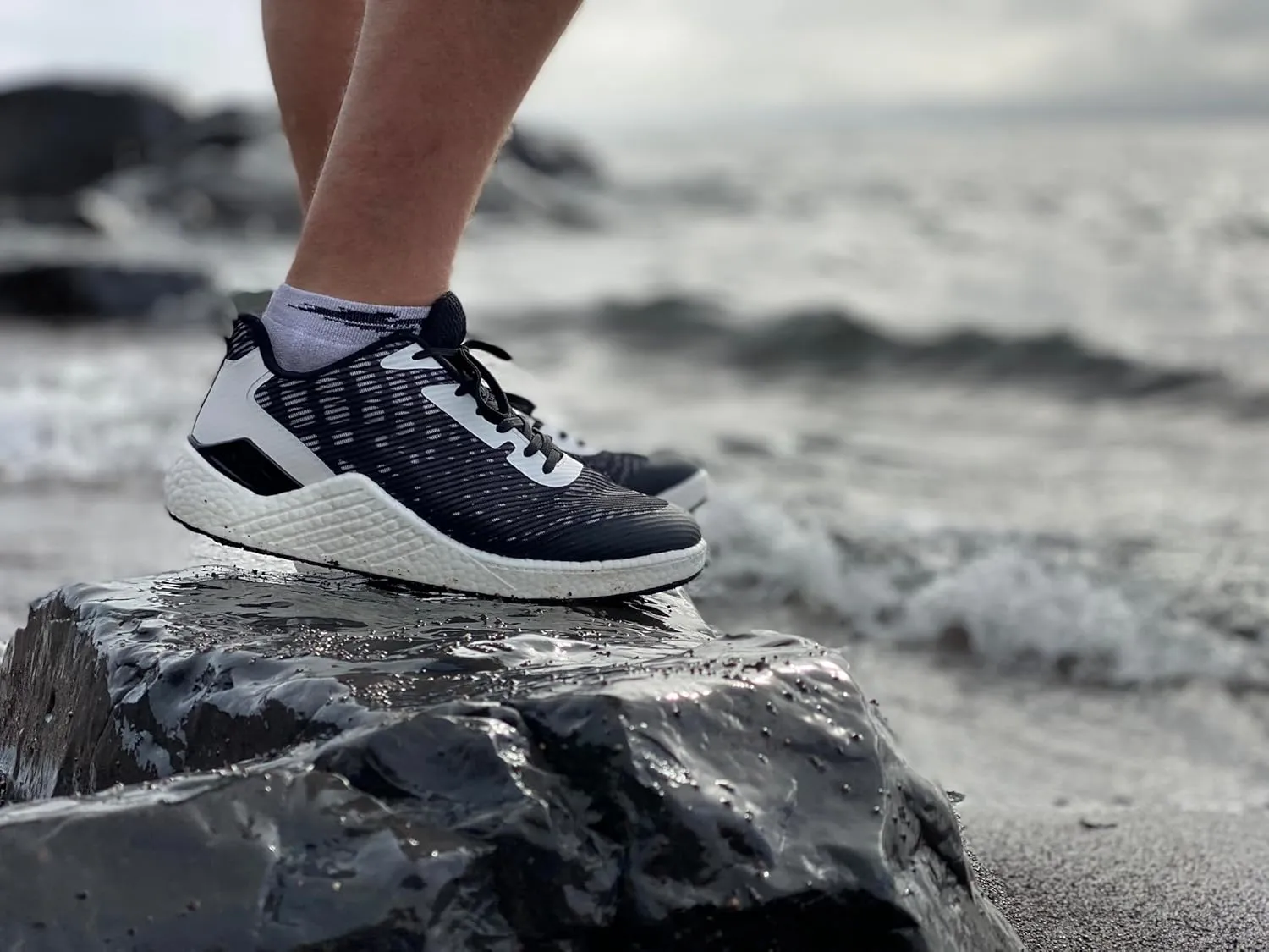 VELAASA Raptor | Cross Training Shoe | Versatile | Water Resistant | All-Purpose Sneaker | Outdoor Terrain | Trail Running