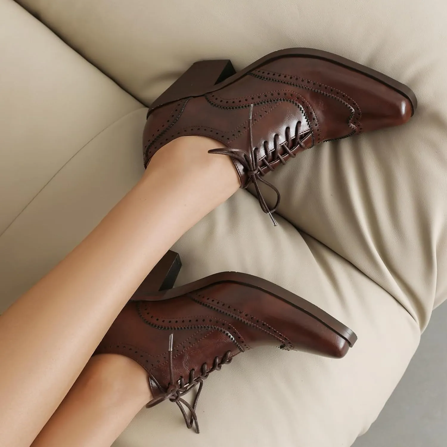 Women Square Toe Oxford Shoes Vintage Wingtip Block Heel Pumps Lace Up Brogue Dress Shoes