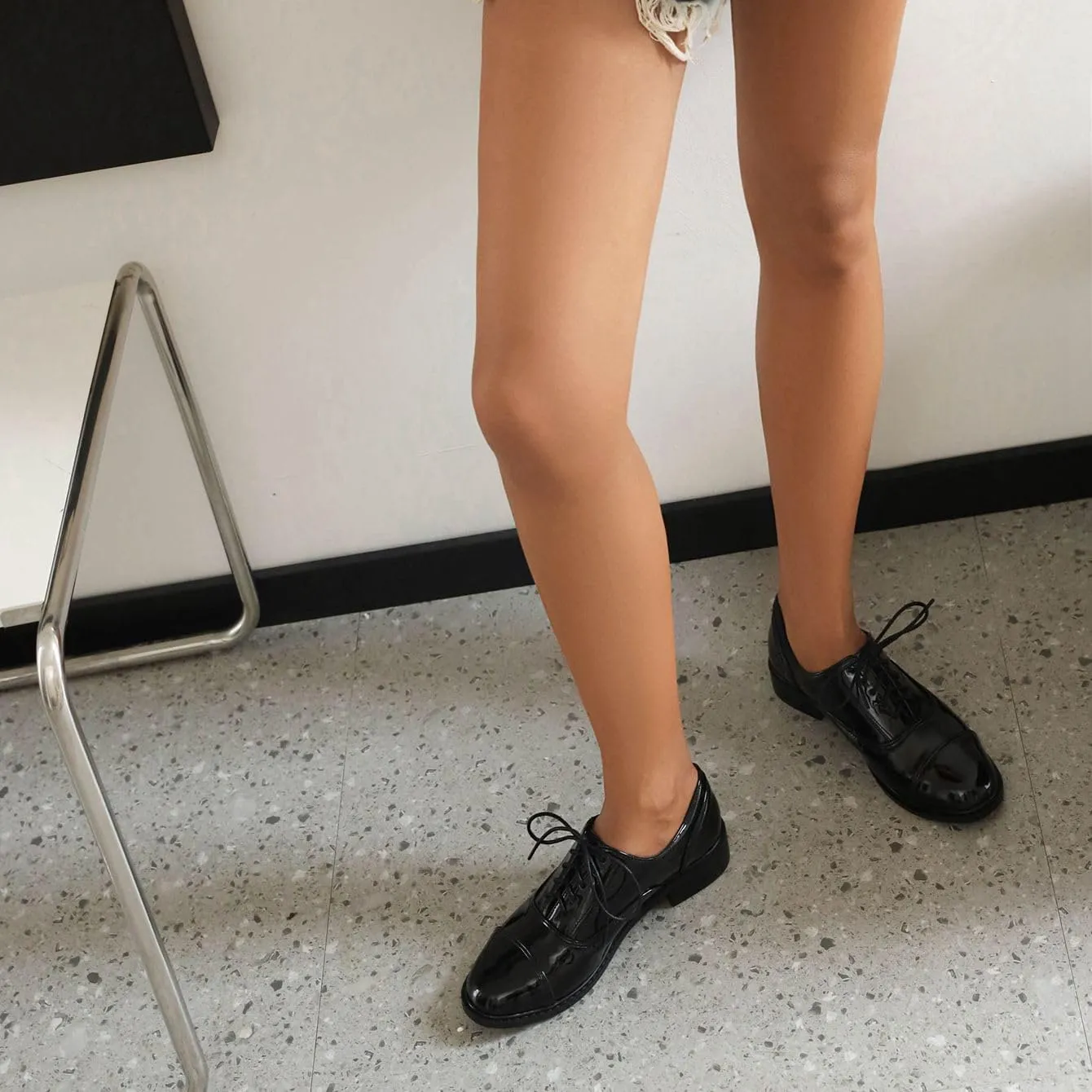 Women's Casual Dress Oxford Shoes, Vintage Brogue Saddle Oxfords, Wingtip Round Toe Lace up Shoes