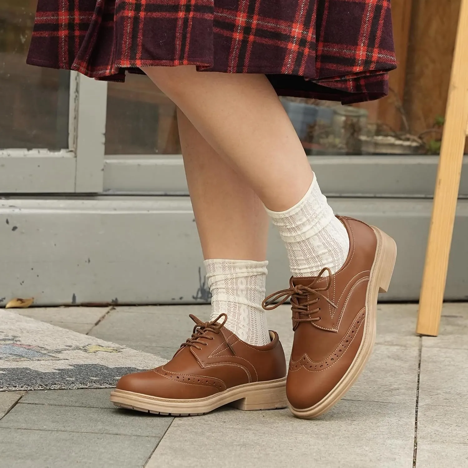 Women's Classic Oxford Flat Lace Up Business Formal Retro Wingtip Brogue Dress Shoes