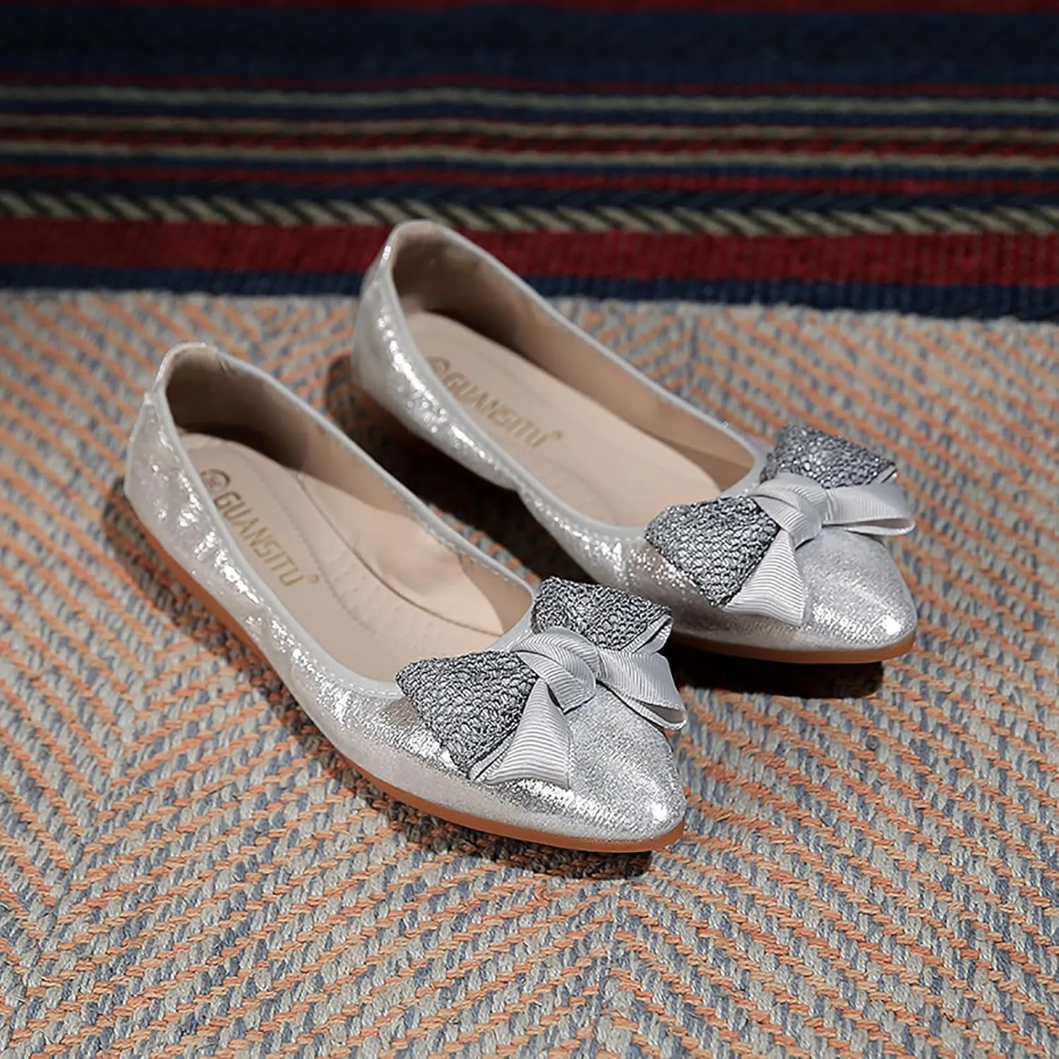 Women's Flats, Foldable Ballet Flats for Women, Fashion Bow Tie Pionted Toe Comfort Lightweight Slip-On Dress Shoes