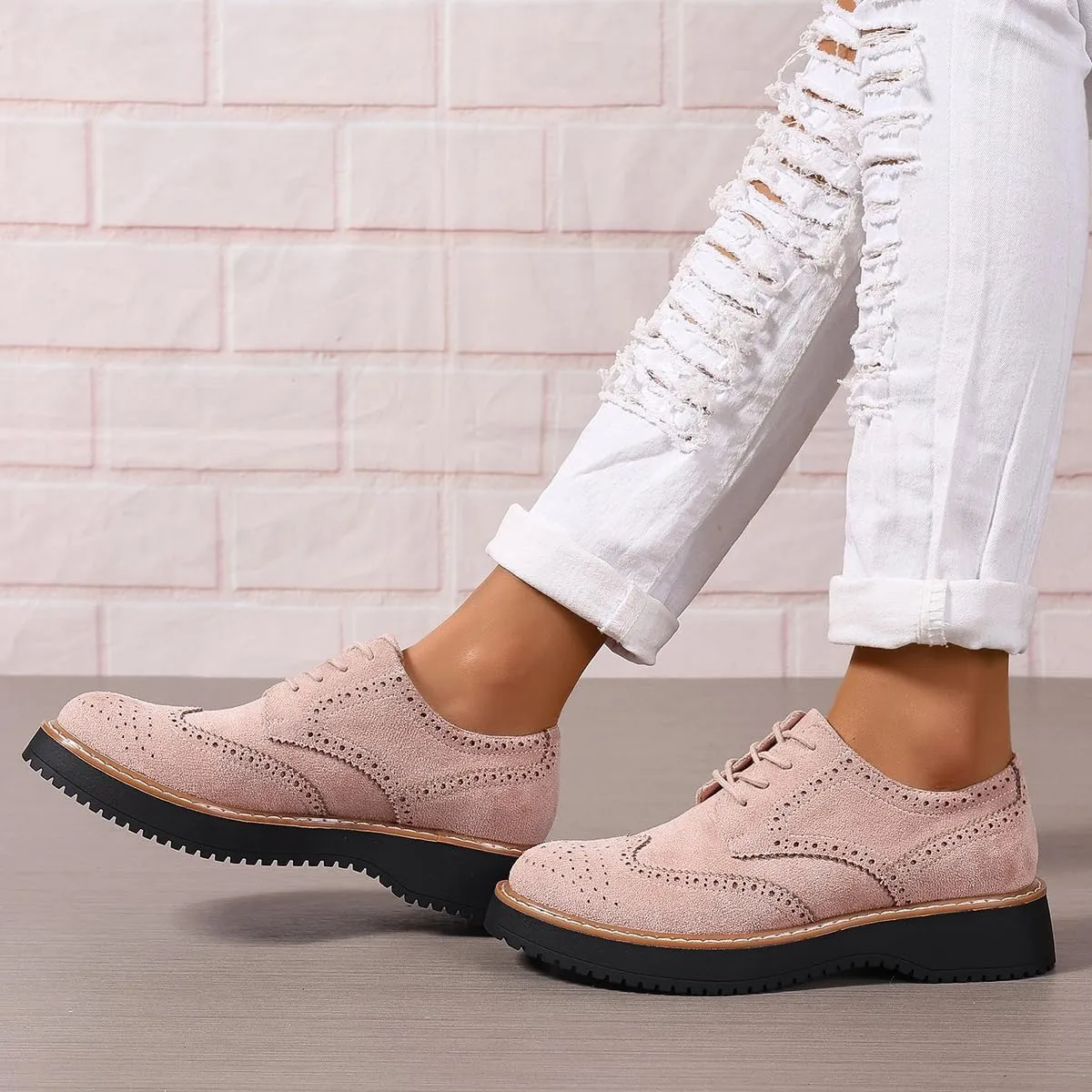 Women's Oxfords Classic Lace Up Vintage Round Toe Platform Casual Wingtip Brogues Low Heel Dress Shoes