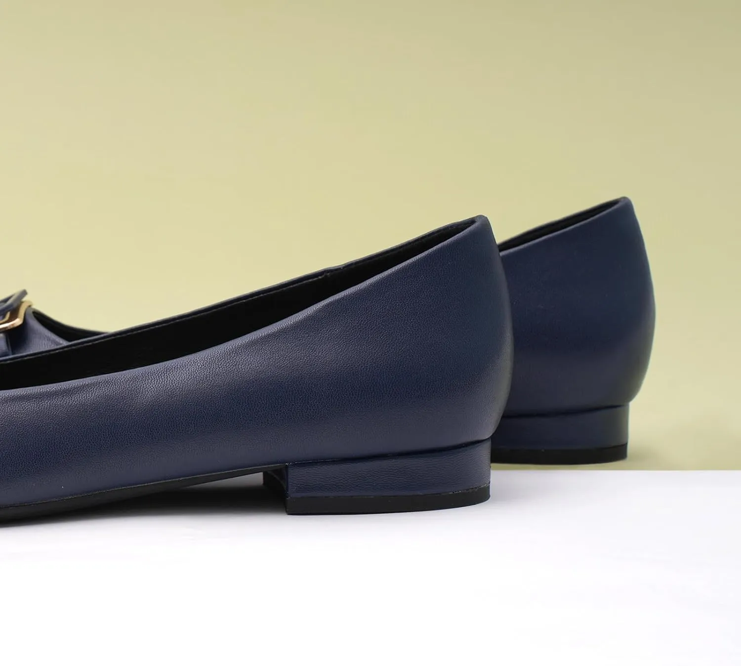 Women's Pointed Toe Square Buckle Flats Elegant Slip-On Ballet Flats Comfortable Dressy Shoes for Work Party Daily Wear